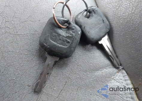 2001 Volvo S80 T6 from USA, damaged, VIN YV1TS90D911193429